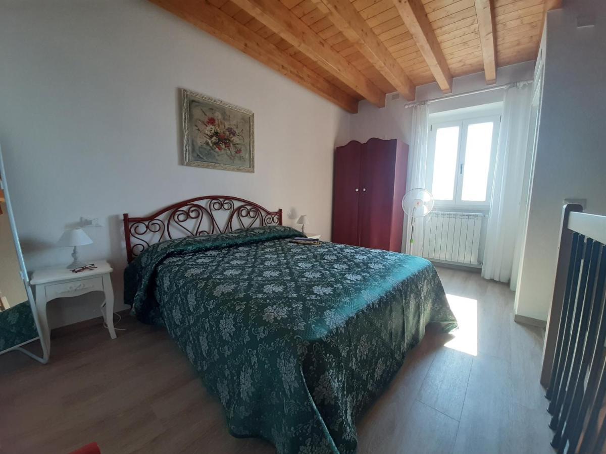 La Petite Maison Gargnano Esterno foto
